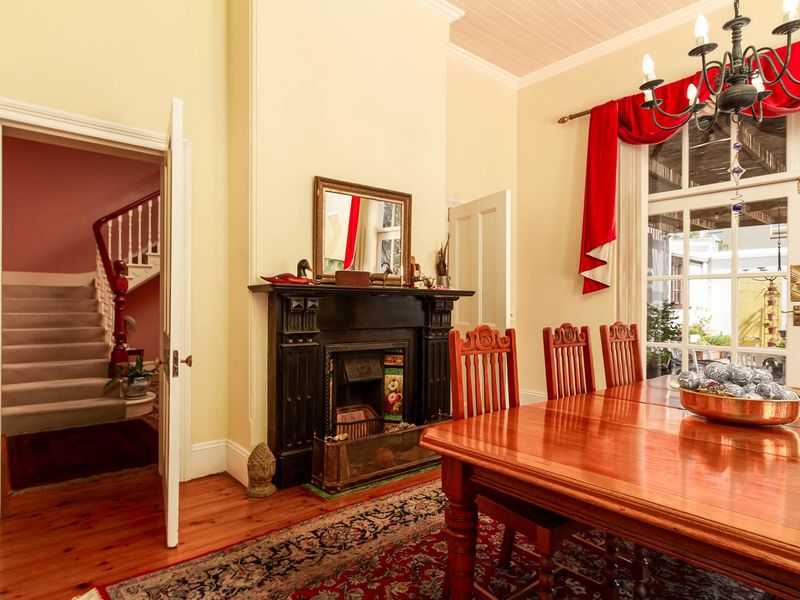 Charming Heritage Victorian in Bantry Bay - Photo 6