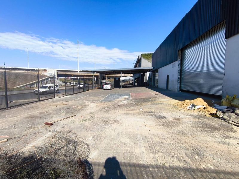 3,029m2 Warehouse To Let in Johannesburg Central - Photo 6