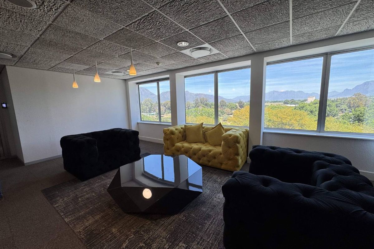 LIMITED OPPORTUNITY | TOP-TIER OFFICE IN SOUGHT-AFTER PAARL ADDRESS - Photo 5