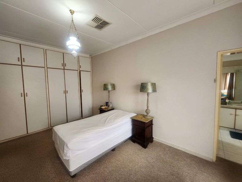 2 Houses on 1 erf - Photo 9