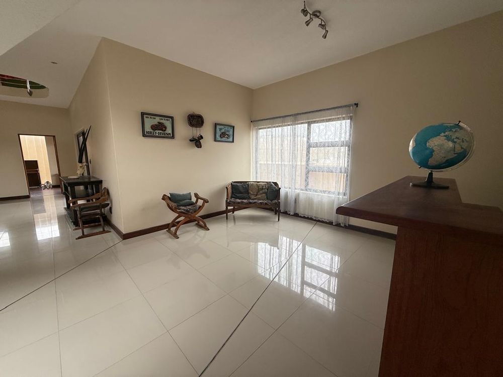Entrance hallway and foyer