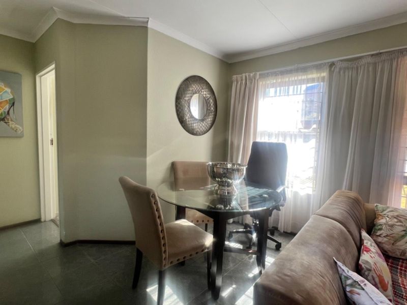 Live the Lifestyle: Renovated Ground-Floor Apartment + Braai Spot - Photo 7