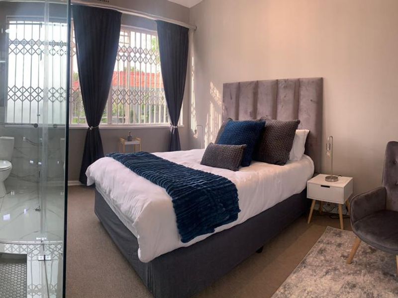 Fully furnished 1 Bedroom Cottage To  Let - Close to Melrose Arch - Photo 8