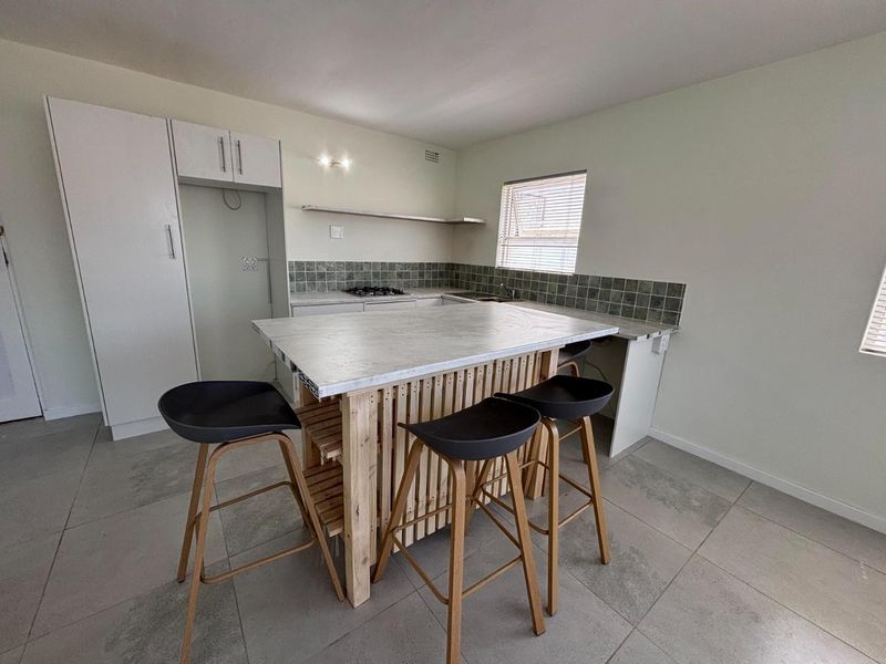Newly Renovated 1-Bedroom Apartment With Mountain Views – Silver Oaks, Northcliff, Hermanus - Photo 7