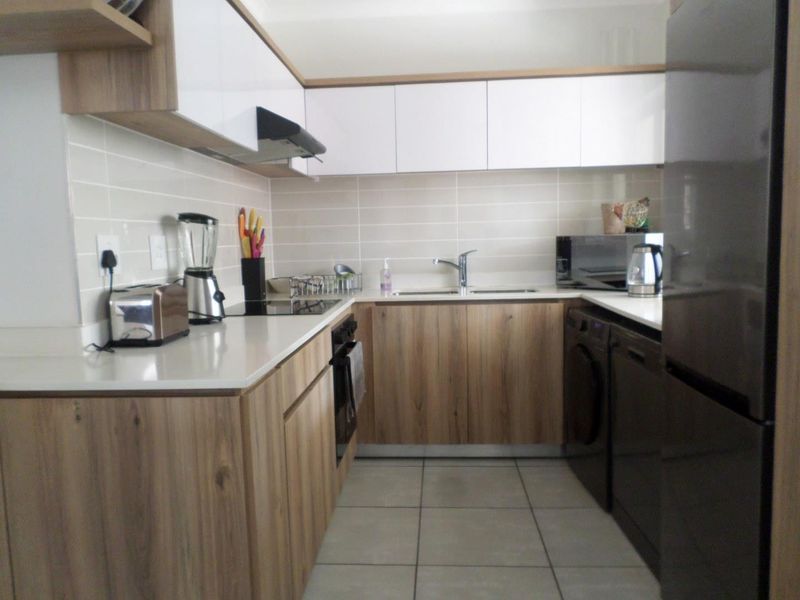 Sole Mandate ...Well priced Ballito Hill 3 bedroom Apartment for Sale - Photo 2