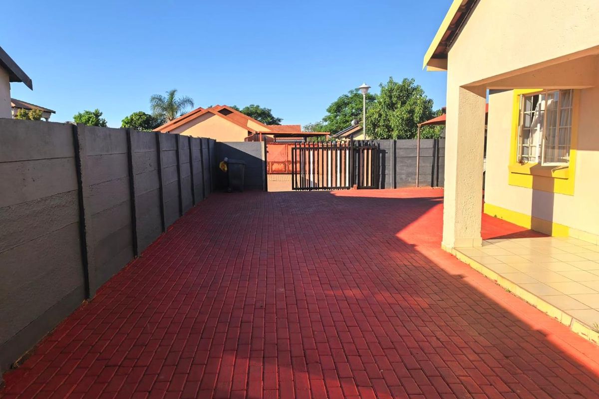 Modern house for sale - Photo 4