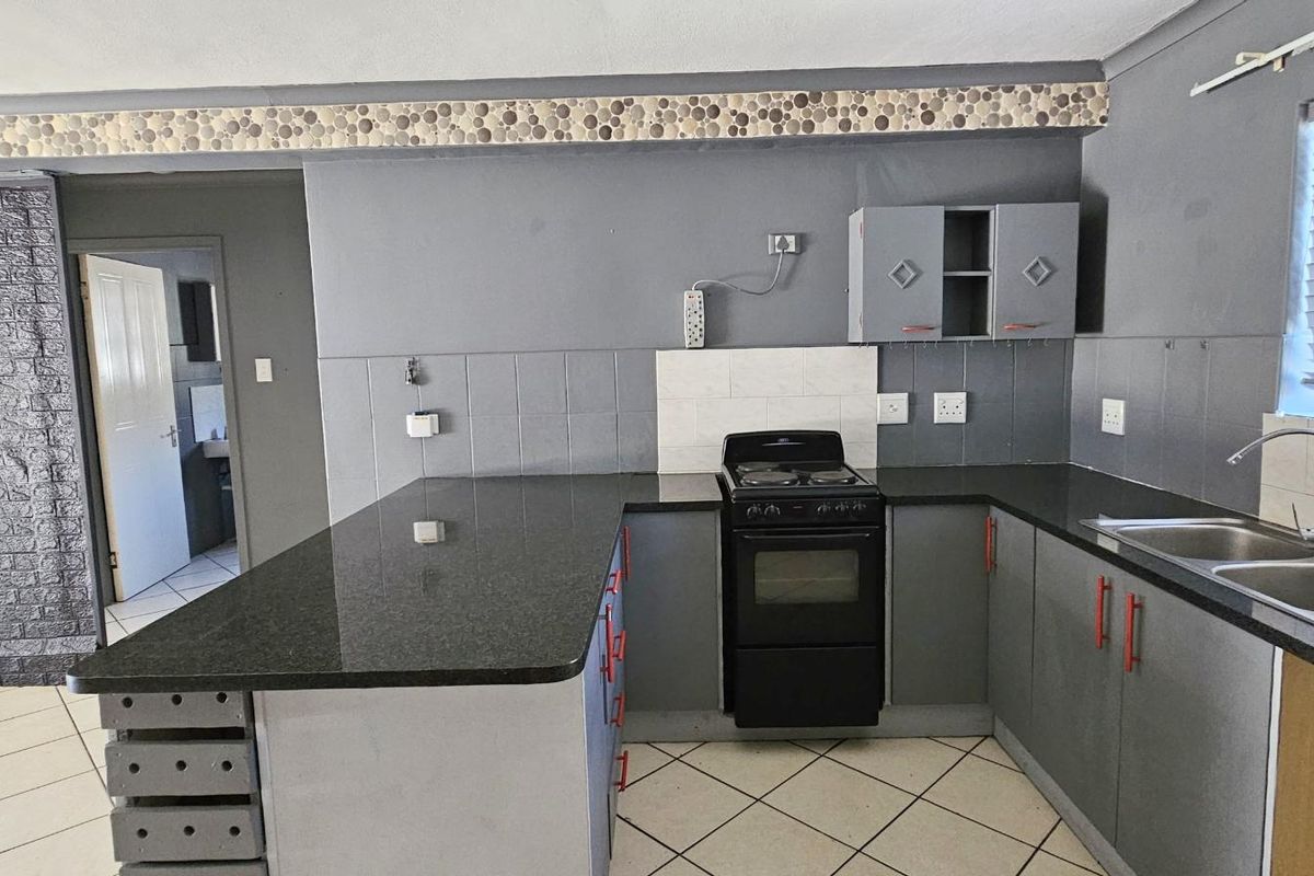 Lock-up-and-go apartment 2km to the beach! - Photo 5