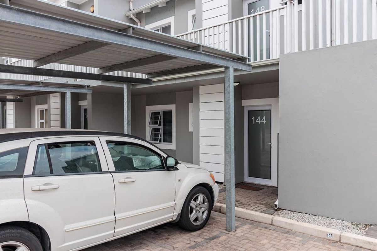 2 Bed Apartment for Sale Westering - Photo 3