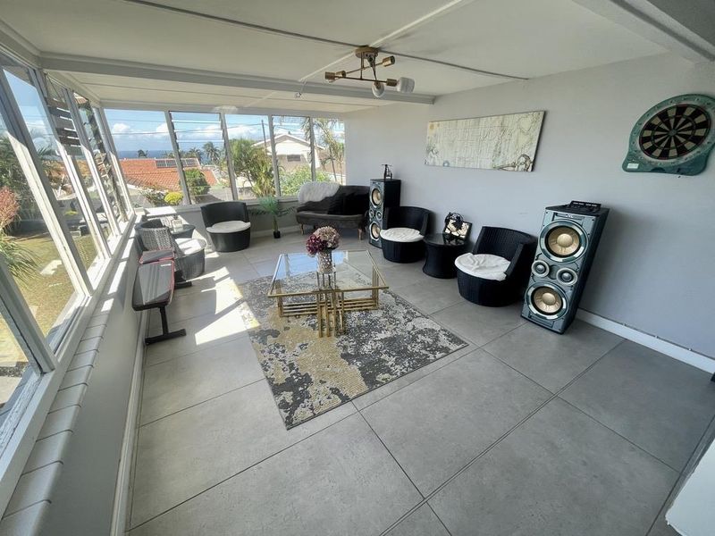 Hendra - Beautiful Family Home with Sea Views & Modern Flatlet in Prime La Lucia - Photo 10