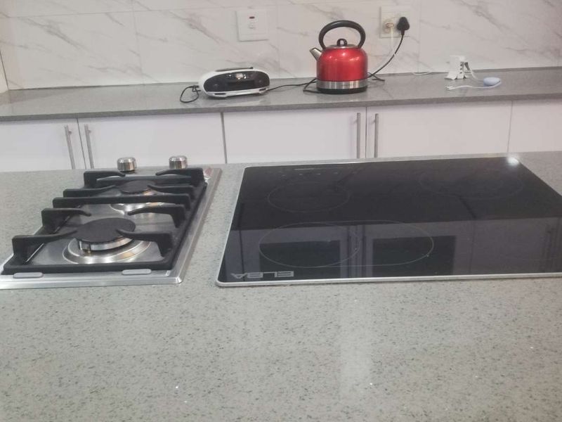 3 bedroom house in Rayton where contemporary comfort meets timeless charm in the heart of Rayton east of Pretoria. - Photo 4