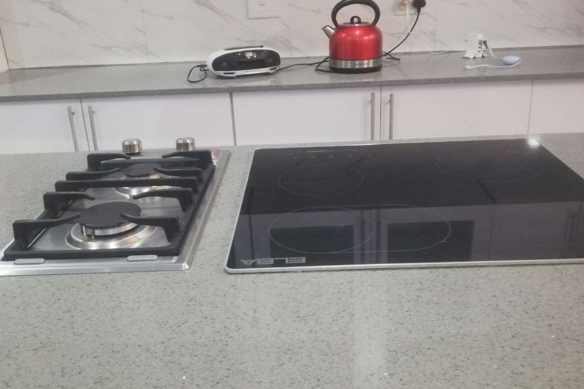 3 bedroom house in Rayton where contemporary comfort meets timeless charm in the heart of Rayton east of Pretoria. - Photo 4