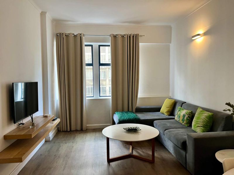 Charming 1-Bedroom Apartment in The Adderley - Photo 2