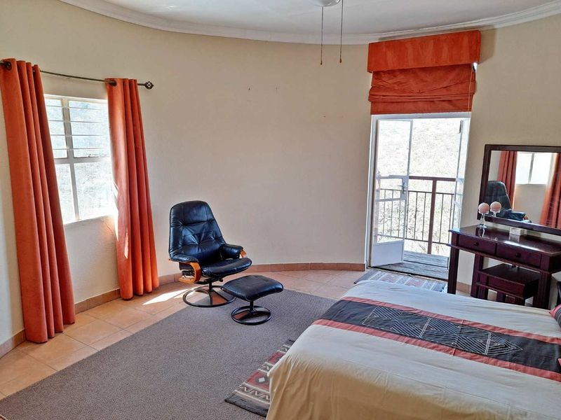 8 Sleeper House in Game Lodge - Photo 7