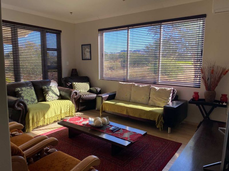 Three bedroom House Omeya Golf Estate - Photo 10