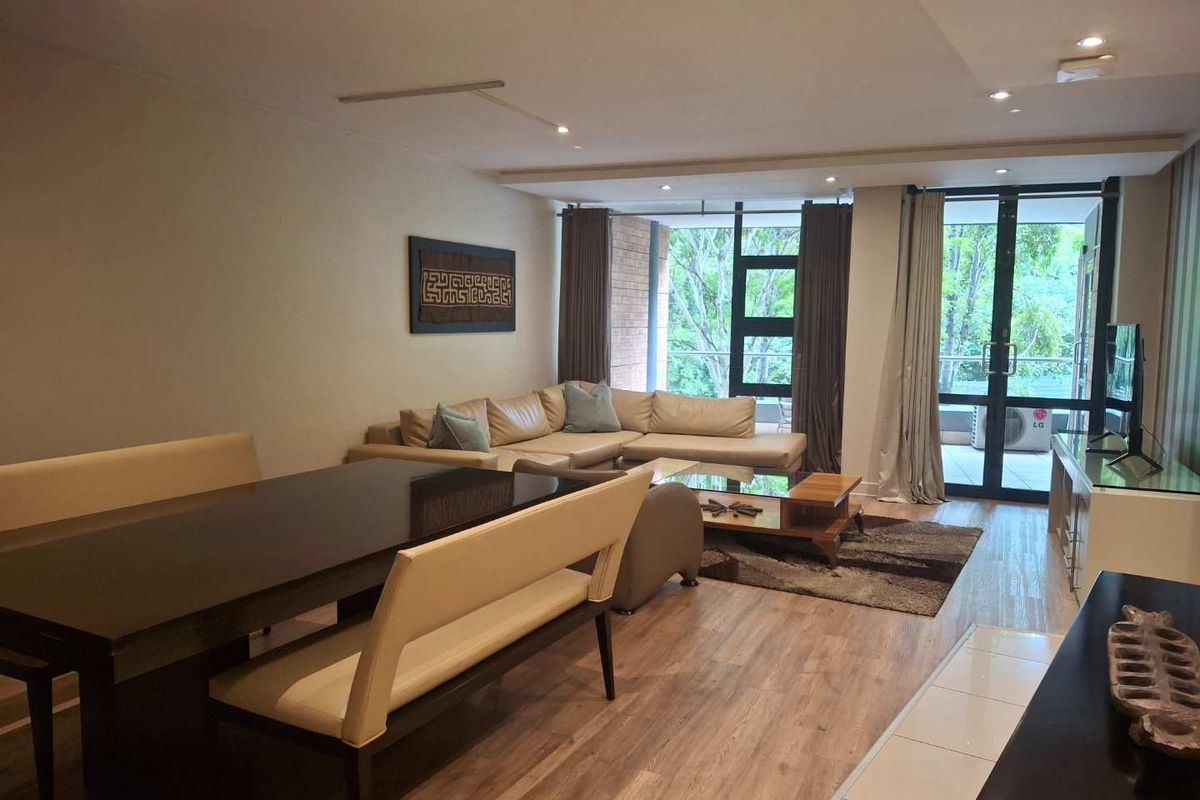 A TASTEFULLY FURNISHED TWO BEDROOM APARTMENT - Photo 5