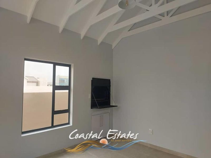 Stunning New Development: 3-Bedroom Free-Standing House - Photo 9