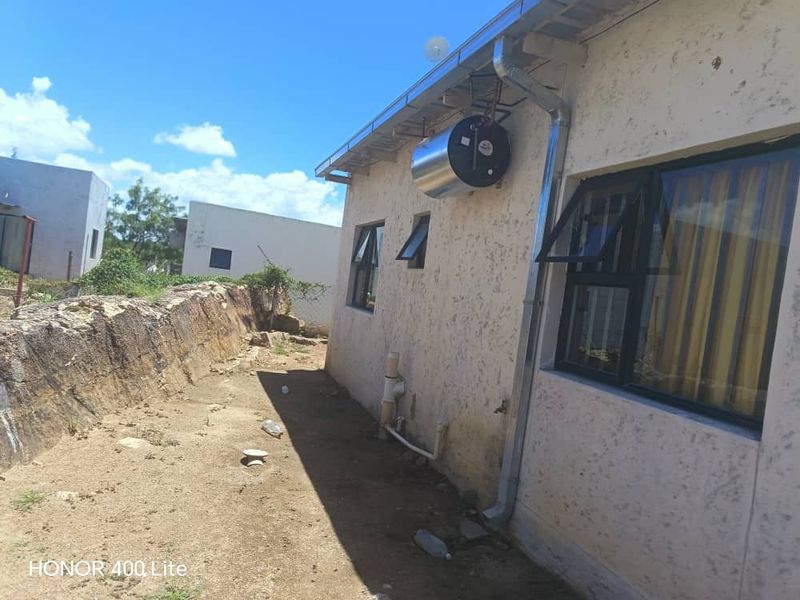 Charming Two-Bedroom House for Sale in Smarties, Okahandja - Photo 7