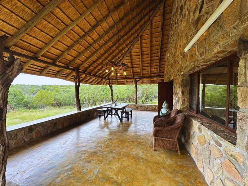 Bushveld Stone Cottage with Spectacular Escarpment Views - Photo 6