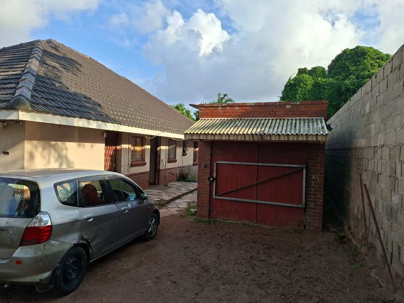3 Bedroom House in a Tranquil Suburb - Photo 10