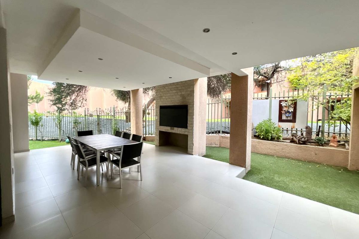 FOR SALE | N$5 850 000 | 4-Bedroom | Windhoek Country Club - Photo 3