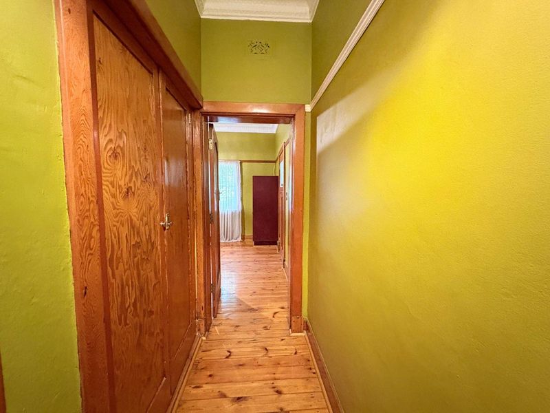 A Hidden Gem in the Heart of Westdene - Photo 10
