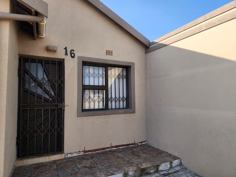 Family Home with Income-Generating Flats - Photo 5