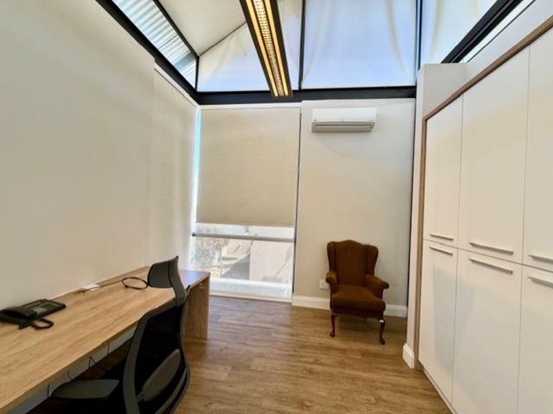 Office Space TO LET in Windhoek West - Photo 8