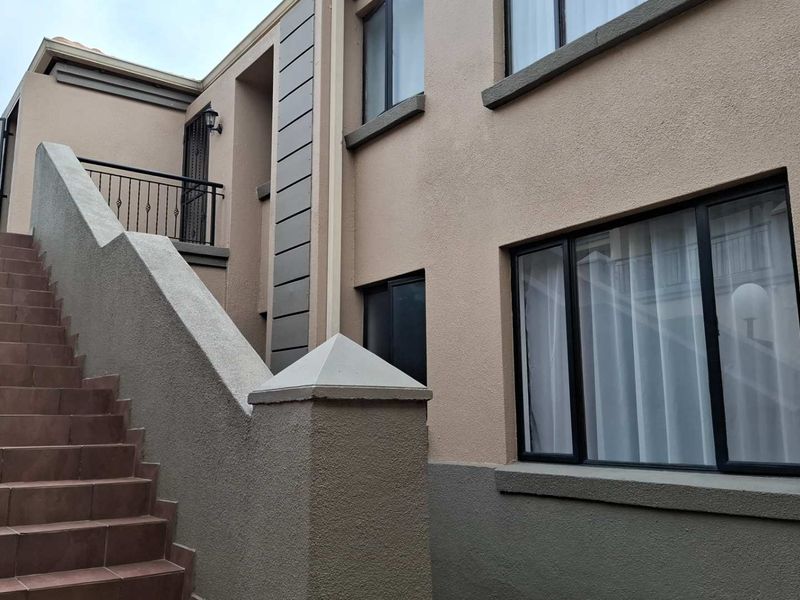 Perfect Lock Up and Go Unit in Meyersdal - Photo 3