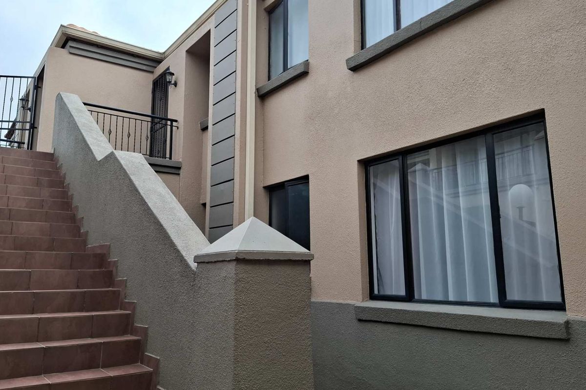 Perfect Lock Up and Go Unit in Meyersdal - Photo 3