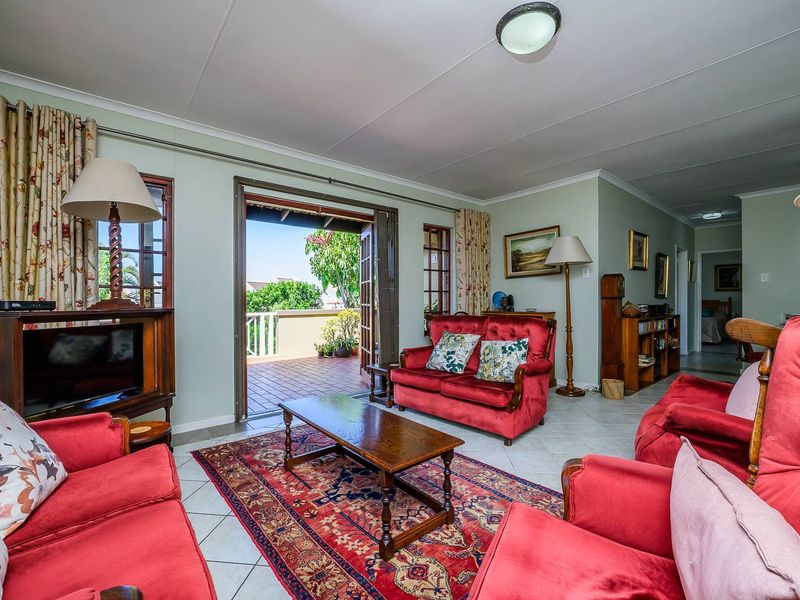 Hendra - Secure, Stylish & Perfectly Located – Durban North - Photo 6