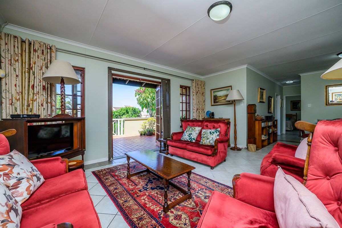 Hendra - Secure, Stylish & Perfectly Located – Durban North - Photo 5
