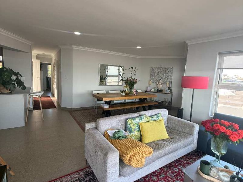 Exceptional 3 bedroom apartment available 1 August 2026 - Photo 8
