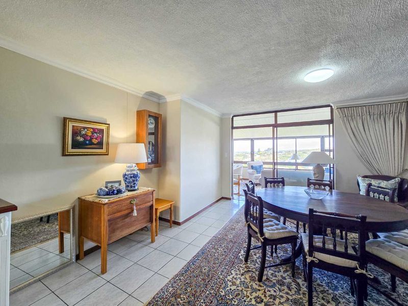 Breathtaking views - true gem. Modern apartment in Stilbaai-Wes. - Photo 2