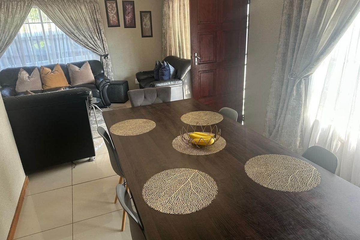 A Place to call Home-Beauty,Space and Comfort in Tlhabane West - Photo 5