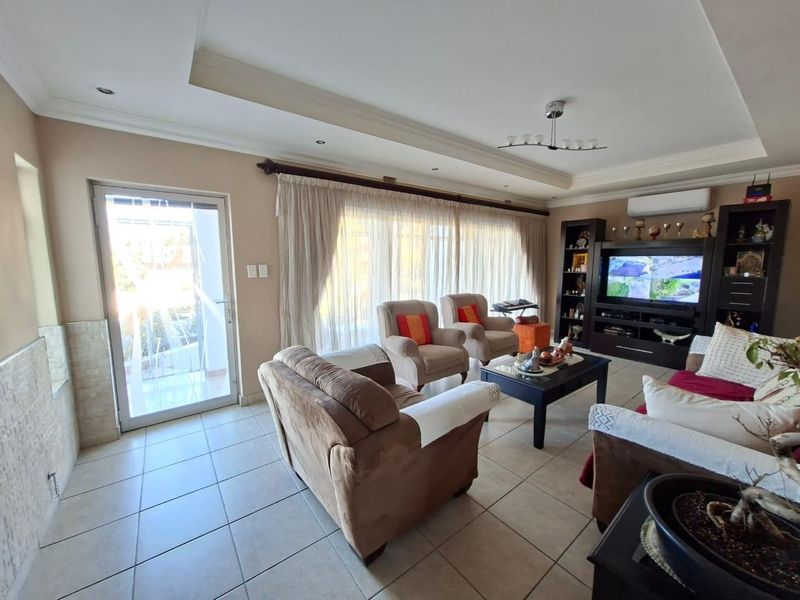 Discover Your Dream Home in Reservoir Hills, Durban! - Photo 6