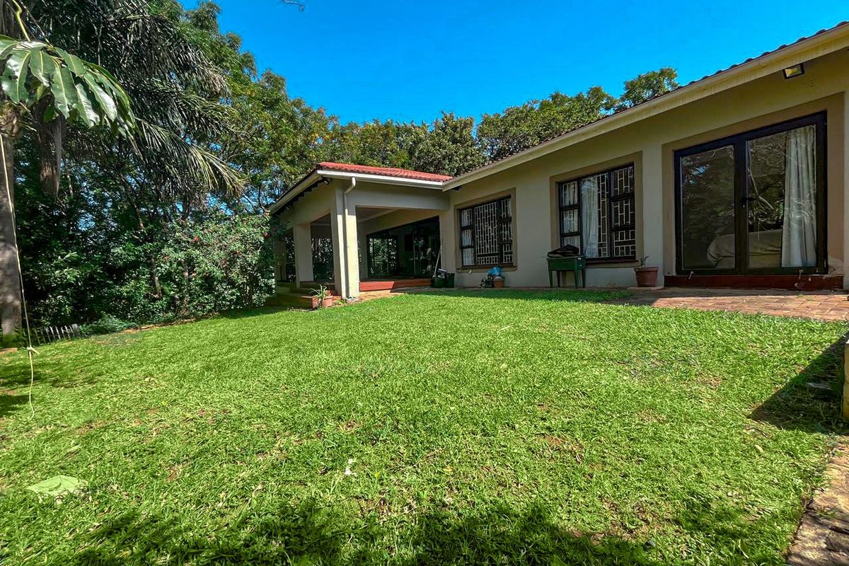 Renovated 4 Bedroom Family Home in Glen Hills. - Photo 2