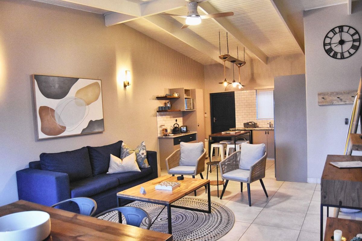 Invest in Luxury: Stunning Henties Bay Retreat! - Photo 4