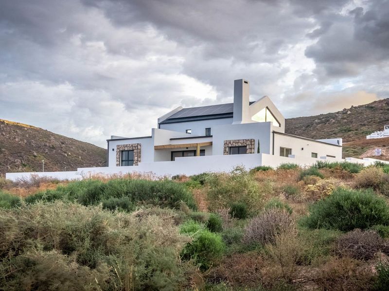 Stylish 3-Bedroom Coastal Home for Sale in St Helena Views Estate, St Helena Bay - Photo 2