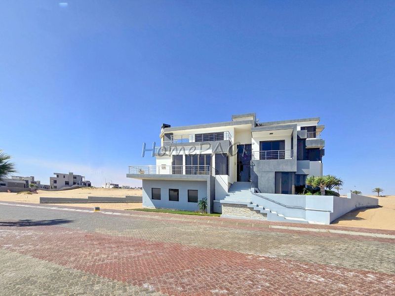 Afrodite Beach, Walvis Bay:  BEAUTIFUL, Magnificent, multi-level 4 Bedroom home is for sale - Photo 5
