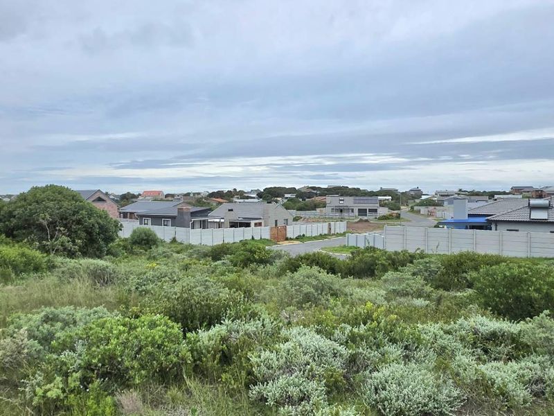 Build Your Coastal Dream Home in Kleinbaai's Fast-Growing Groenberg Suburb - Photo 10