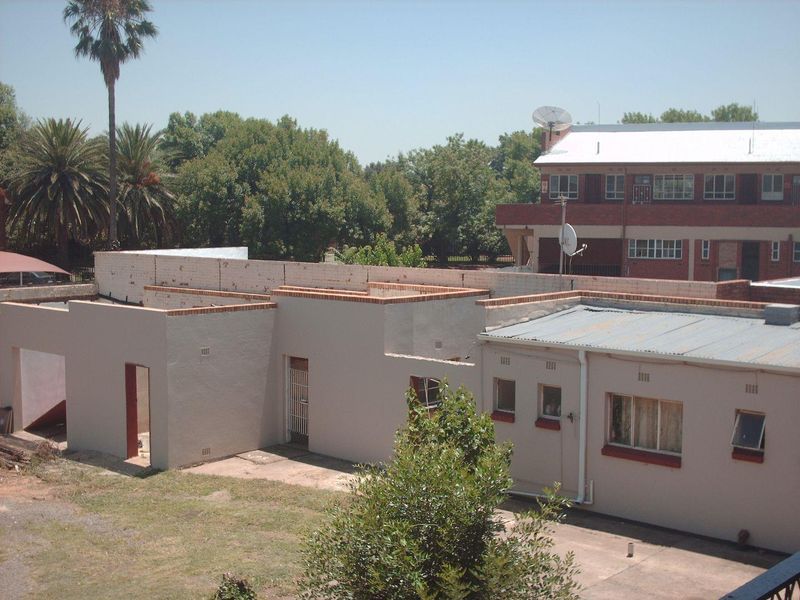 One Bedroom Flat, Three Rivers, Vereeniging - Photo 2