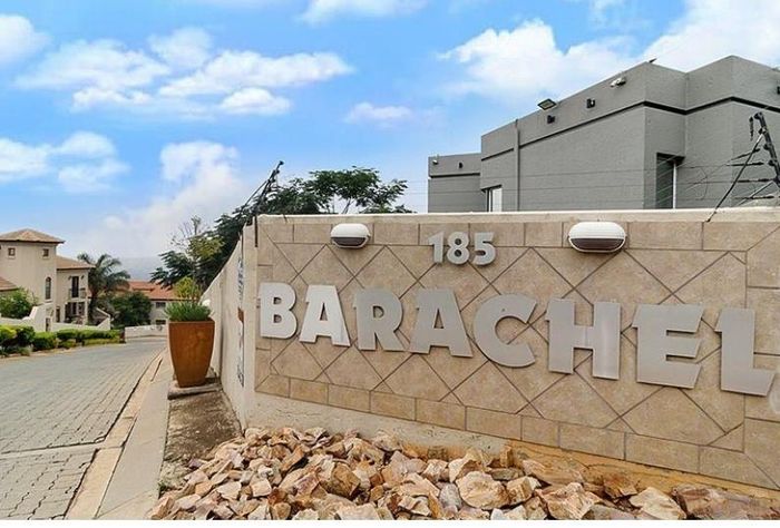 Property #2487306, Apartment Rental Monthly in Constantia Kloof