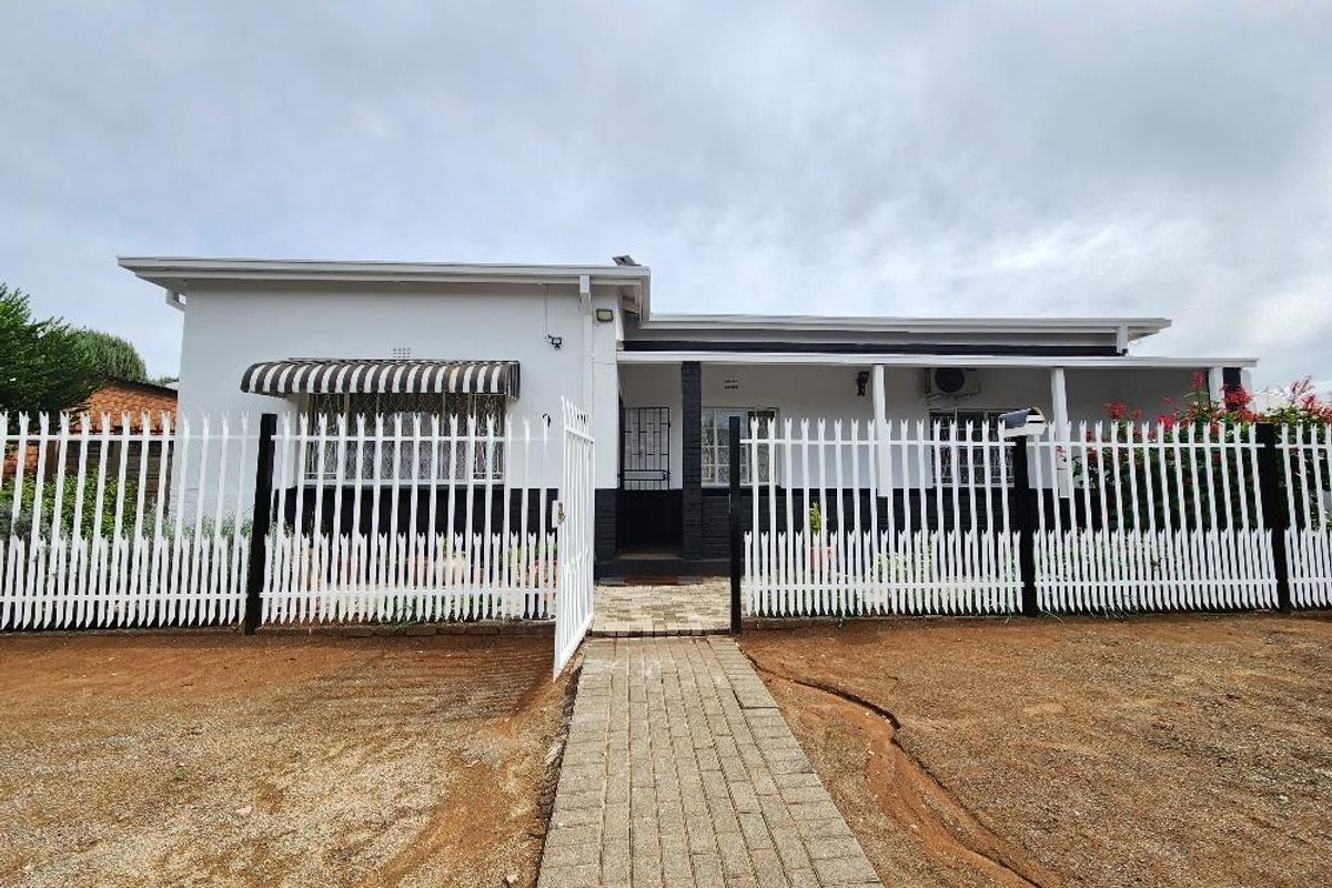 A comfortable and well-priced home offering excellent value for families or first-time buyers. - Photo 2