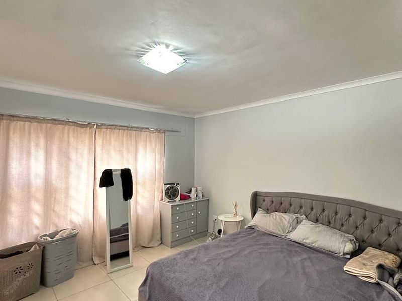 3 bedroom House for Sale - Photo 10