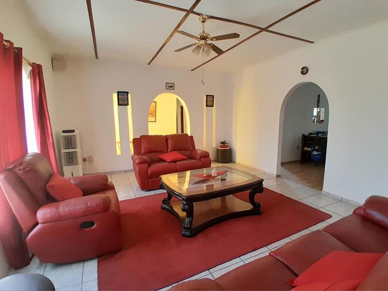 3 Bedroom House For Sale in Soweto-Luxury Hill - Photo 3