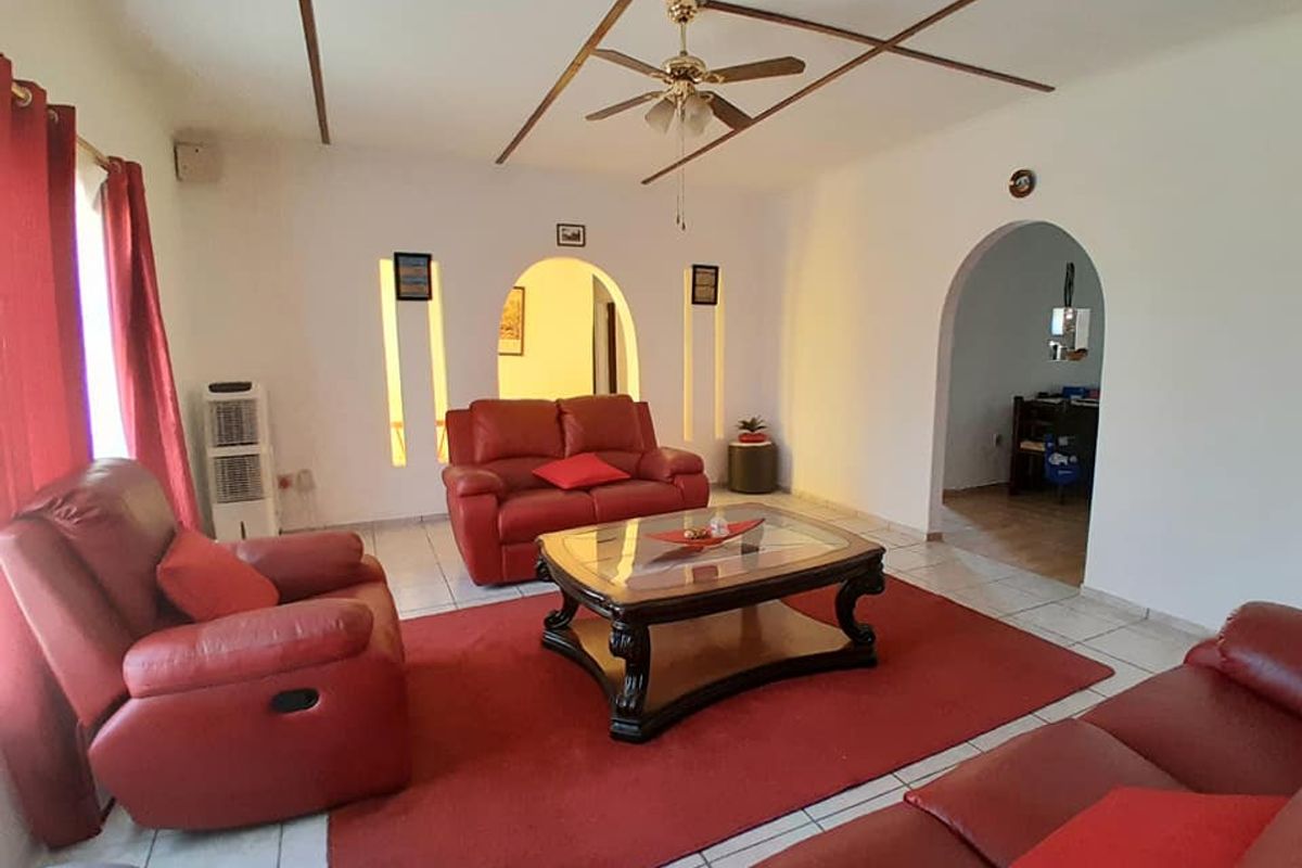 3 Bedroom House For Sale in Soweto-Luxury Hill - Photo 3