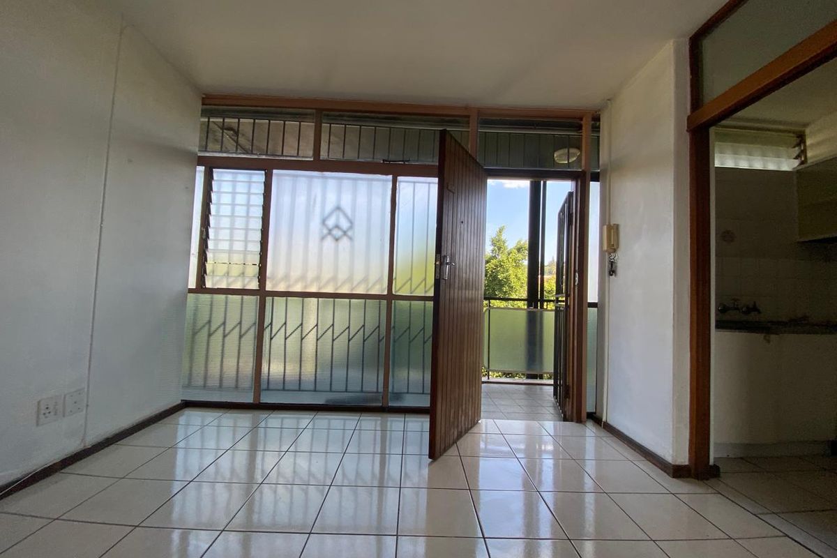 Spacious 2 Bedroom Apartment to Rent - Photo 4
