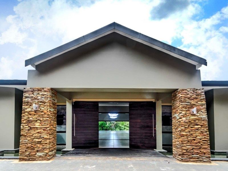 Turnkey Hospitality Powerhouse in Upper Highway - Photo 9