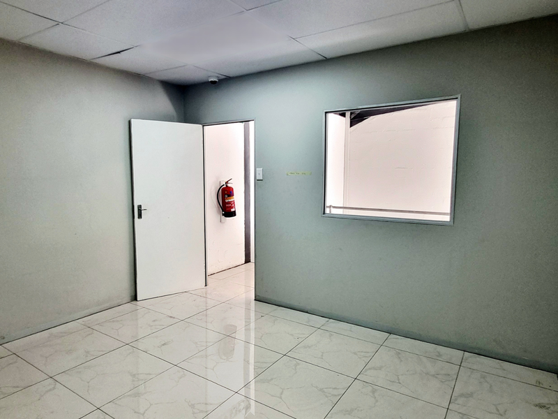 Turnkey 184m2 warehouse-office hybrid in Cornubia Industrial Precinct | Smart security, 63 amps, and epoxy floors - Photo 7