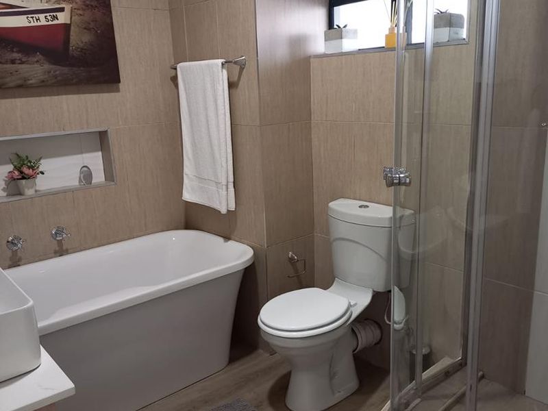 Wildlife meets everyday living - Photo 5